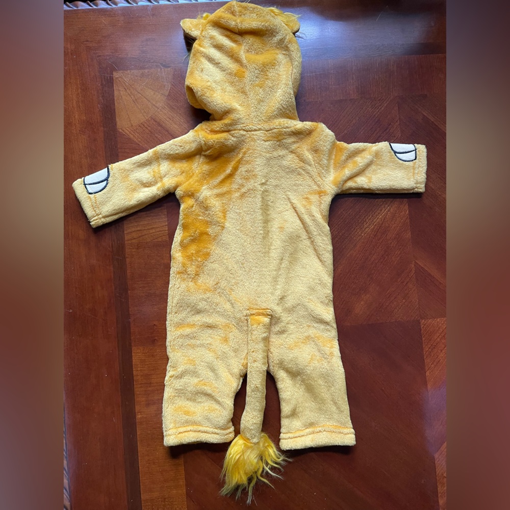0-3 months Disney Lion King Simba Zip Up - Picture 9 of 11